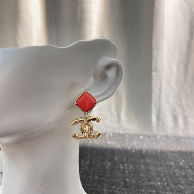 Ch**el earrings